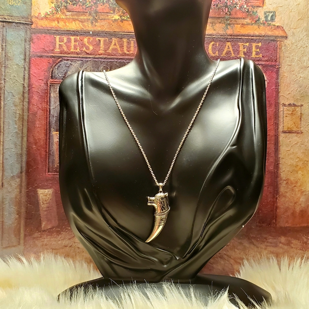 NEW S925. Viking Rogue Wolf  Tooth Pendant - Picture 6 of 7